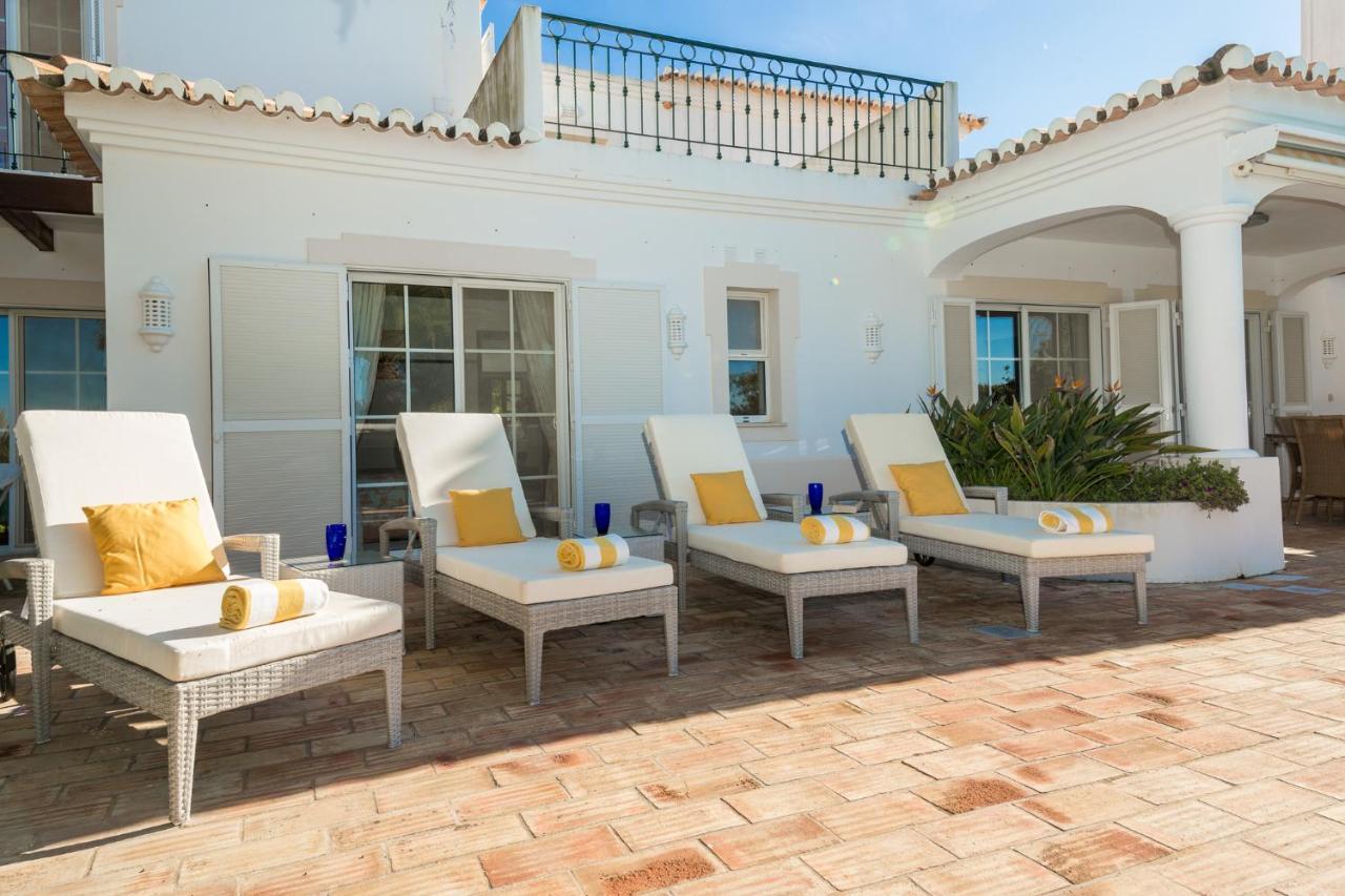 Peaceful 4BR villa on Gramacho golf resort w/ private pool Lagoa  Esterno foto